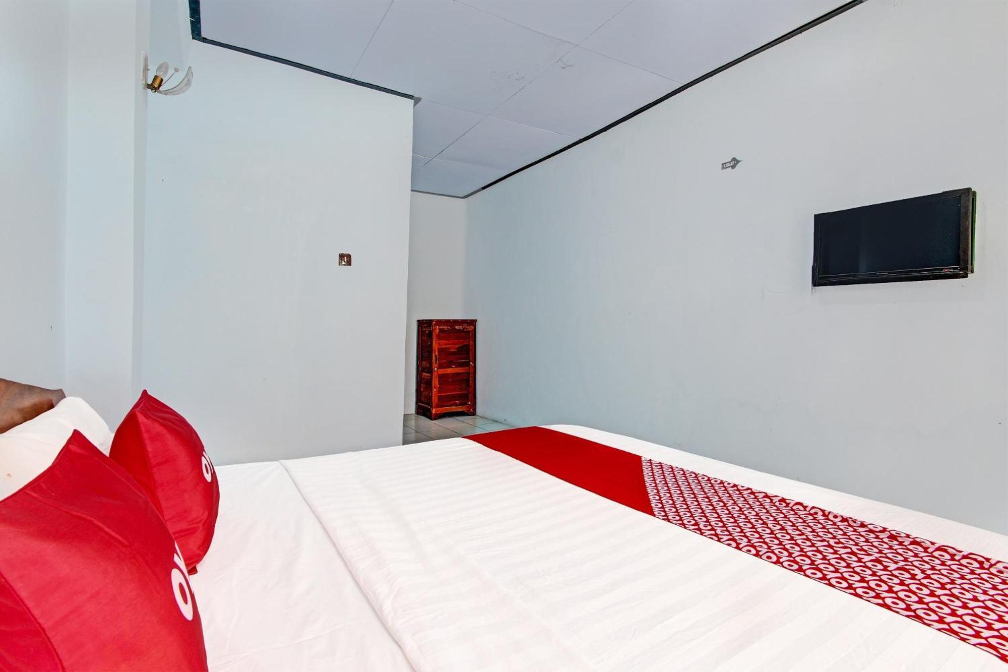 Capital O 91644 Loka Hause Hotel Salatiga Luaran gambar