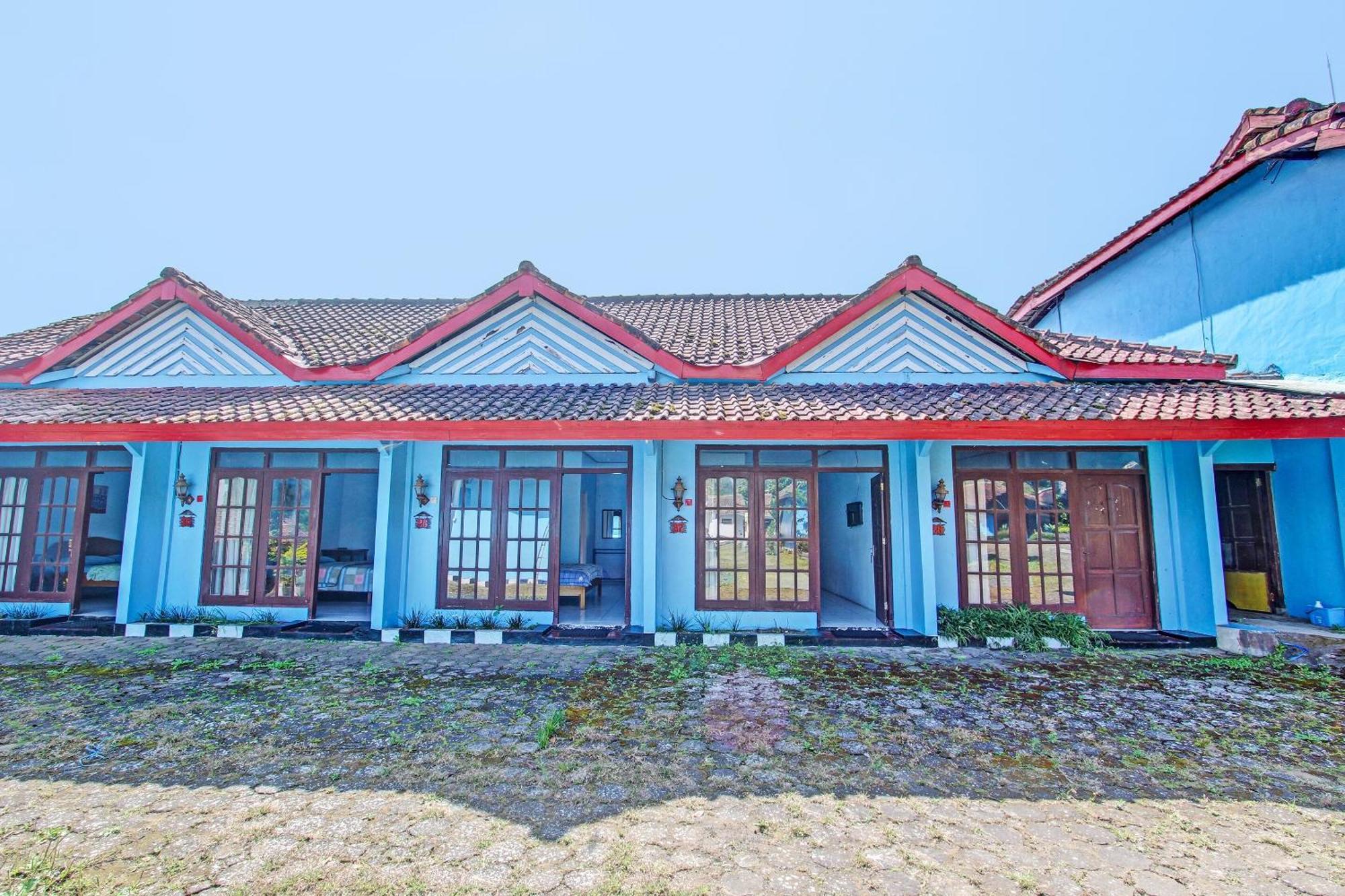 Capital O 91644 Loka Hause Hotel Salatiga Luaran gambar