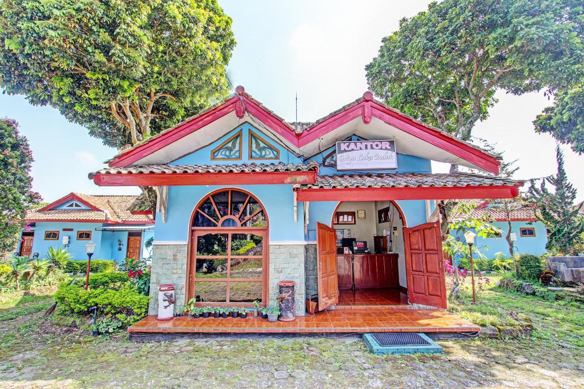 Capital O 91644 Loka Hause Hotel Salatiga Luaran gambar