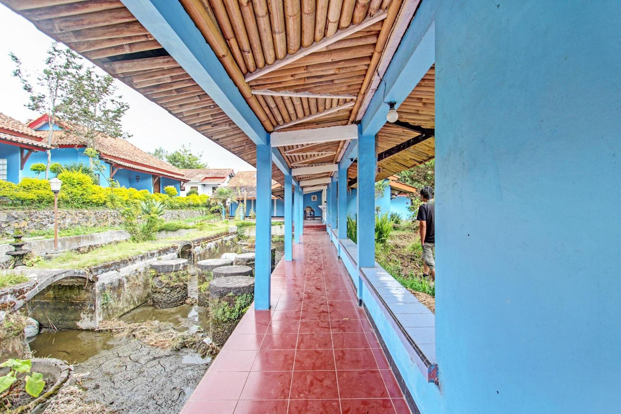Capital O 91644 Loka Hause Hotel Salatiga Luaran gambar